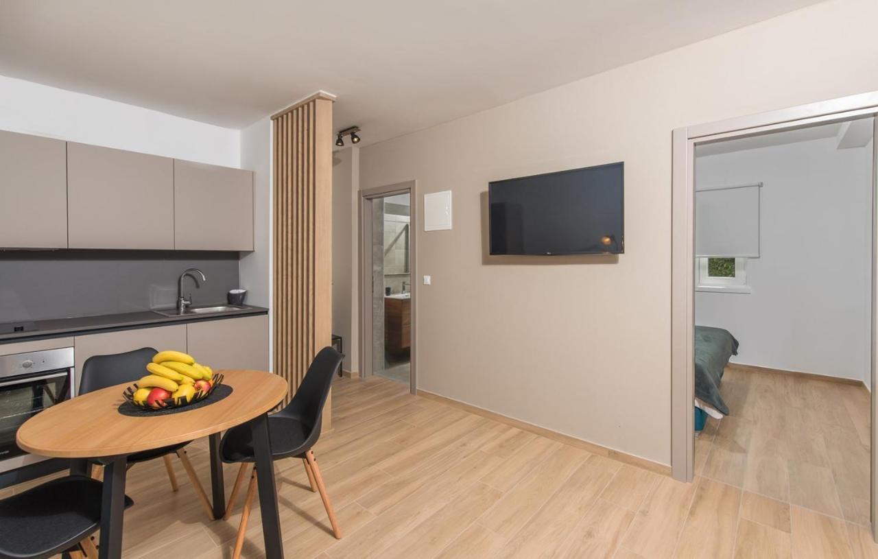 Apartment Vitamare Пореч Екстер'єр фото